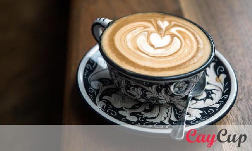 چرا برندهای معروف قهوه دنیا به سراغ تولید انواع کافی میکس می‌روند؟